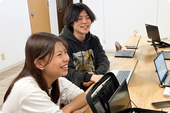 医療機関と連携するスタッフ