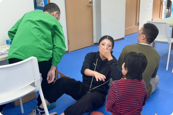 創作活動を行う利用者